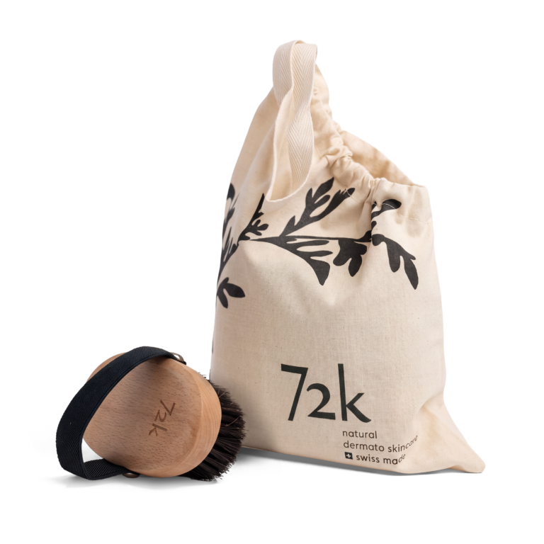 72k-Brush-With-Bag-1